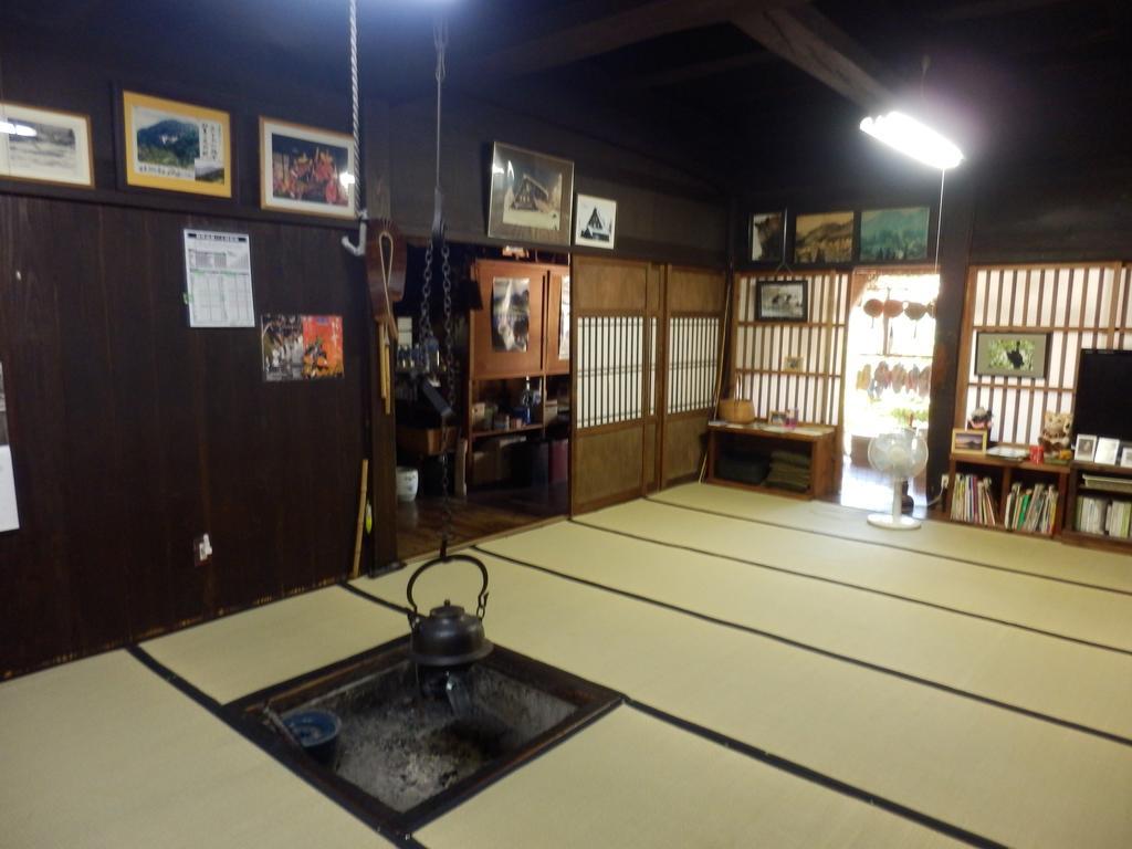 Minshuku Yomoshirou 호텔 난토 외부 사진